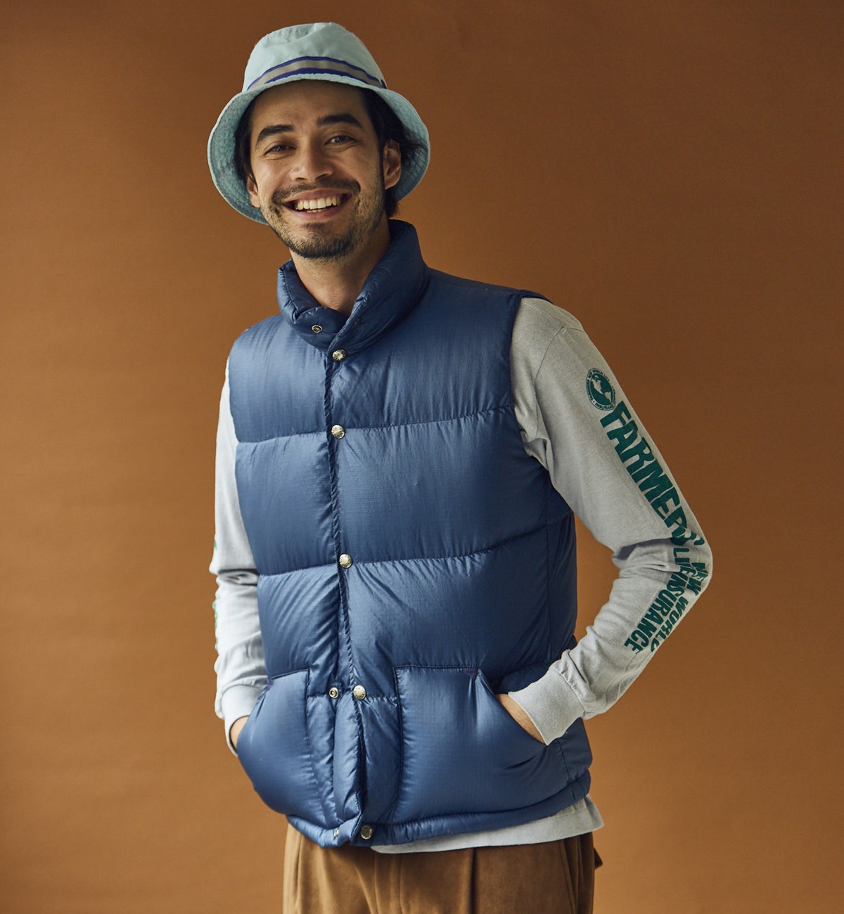 ダウン03モデル着用