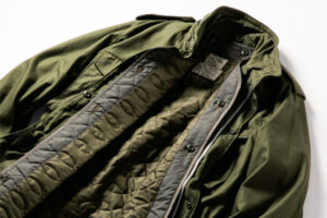 ベトナム戦争初期にデビューし、長きに渡り活躍した「M-65フィールドジャケット」とは？