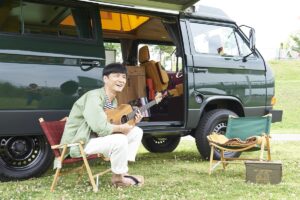 愛車をフルカスタマイズ。森山直太朗流『バンライフ』を拝見!