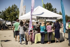 LAからショートトリップ！　ローカルなTopanga Vintage Marketで過ごす休日