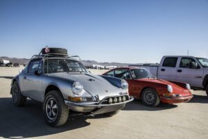 ここでは速いヤツが偉い！　砂漠のサーキット「エルミラージュ」。