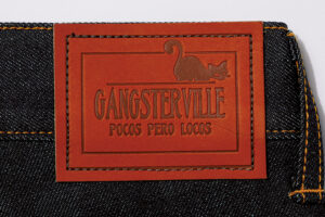 【ギャングスターヴィル(GANGSTERVILLE)の傑作ジーンズ】不良の匂いを醸し出す無骨なデザイン。