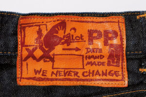 【ハリウッドランチマーケット(HOLLYWOOD RANCH MARKET)の傑作ジーンズ】初代のシルエットをさらに進化させた人気定番モデル。