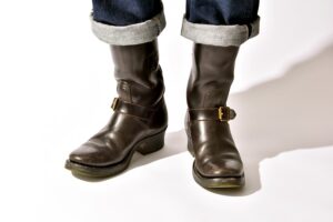 「クリンチ」の11インチ・エンジニアブーツは、馴らしの修行を乗り越えた者だけが知る満足感。