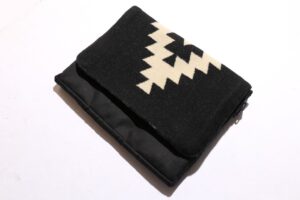Lightning300号記念コラボアイテム「JELADO × Lightning BLANKET PC CASE」の1stサンプル到着！