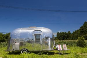 キャンパー憧れの「AIRSTREAM エアストリーム」を中古で手に入れる！