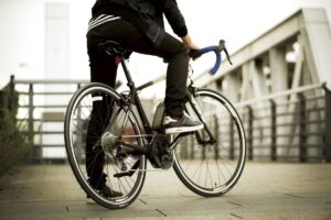 通勤通学におすすめ! おしゃれな電動アシスト自転車厳選7選【ロードバイク&シティバイク編】