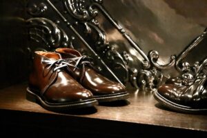 レッドウィング（RED WING）の定番、「チャッカ」「ロメオ」「オックスフォード」でドレスにキメろ。