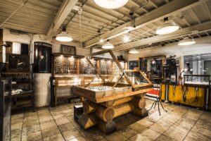 「FIRST ARROW’s（ファーストアローズ）」の直営店はどこにある？ 店内を大公開！