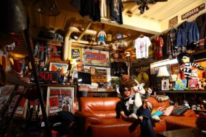 きっかけは鳥山明作品。アメリカントイとヴィンテージウエアにすべてを捧げた館。