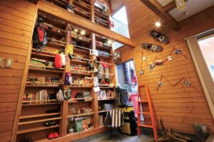 「BESS（ベス）」の“ハシゴ de 本棚”はどう使う？ おすすめの使い方3選。