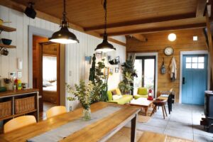 住むほどに育っていく……それがログハウスの魅力「エイジング」という価値観。