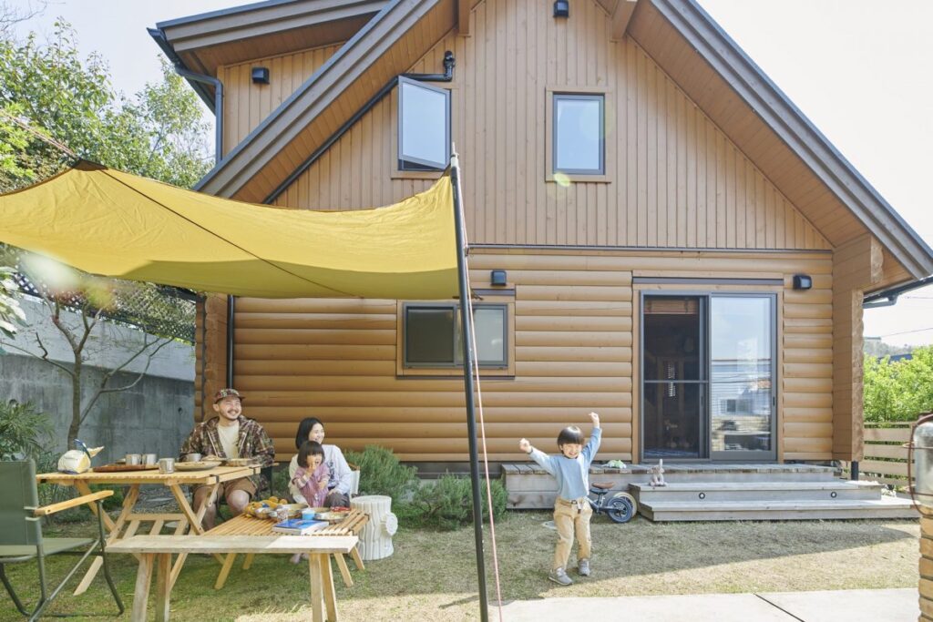 「BESS」の家でヘビーデューティな暮らしを手に入れる！｜BESS