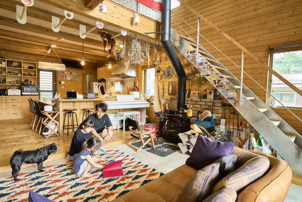 家族みんなが笑顔になれる、 趣味に溢れた家。｜BESS