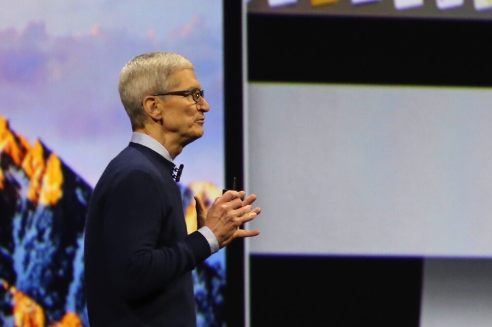 自由と平等の名の下にApp Storeをオープンにしたら、危険にさらされるのは我々