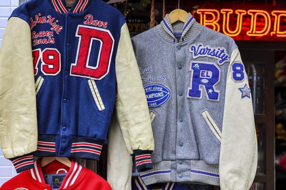 スタジャンのワッペンの配置の基本を知ってるか？