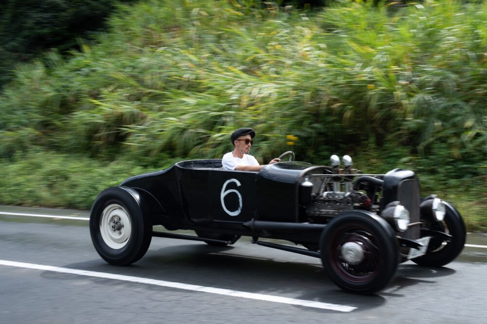 人生が豊かになる、ホットロッドのある生活。