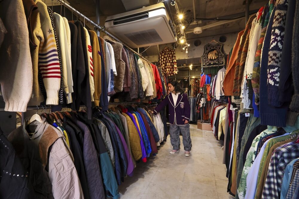 古着とコーヒーショップが併設！ 下北沢の「スリフティコーヒー」。【最新東京古着店案内】