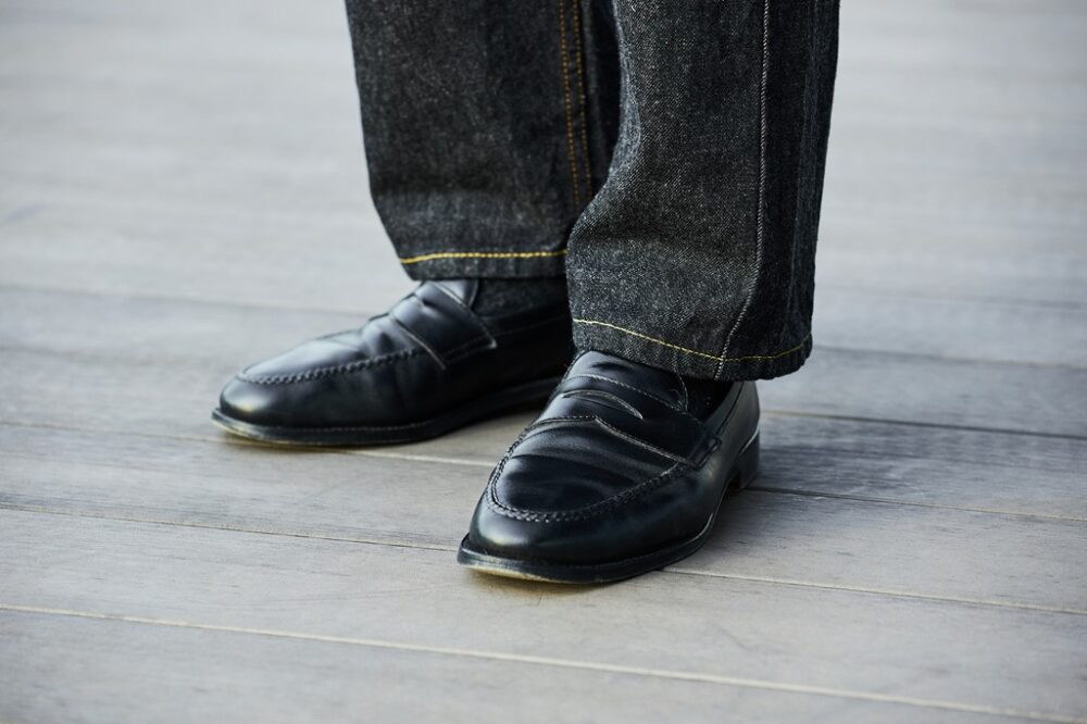 ブラックデニムどう穿くのが正解？ コーデの流儀は洒落者たちを参考にしよう！