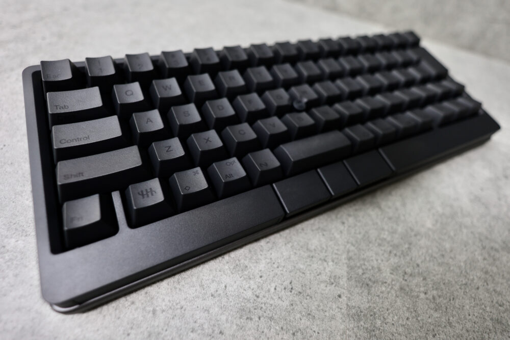 実機写真で見る27年ぶりの新型『HHKB Studio』
