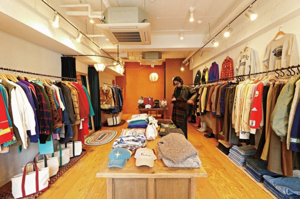三茶のNEW古着店「LAKEWOOD CLOTHING」は旅先で見つけてきた良品が揃う店