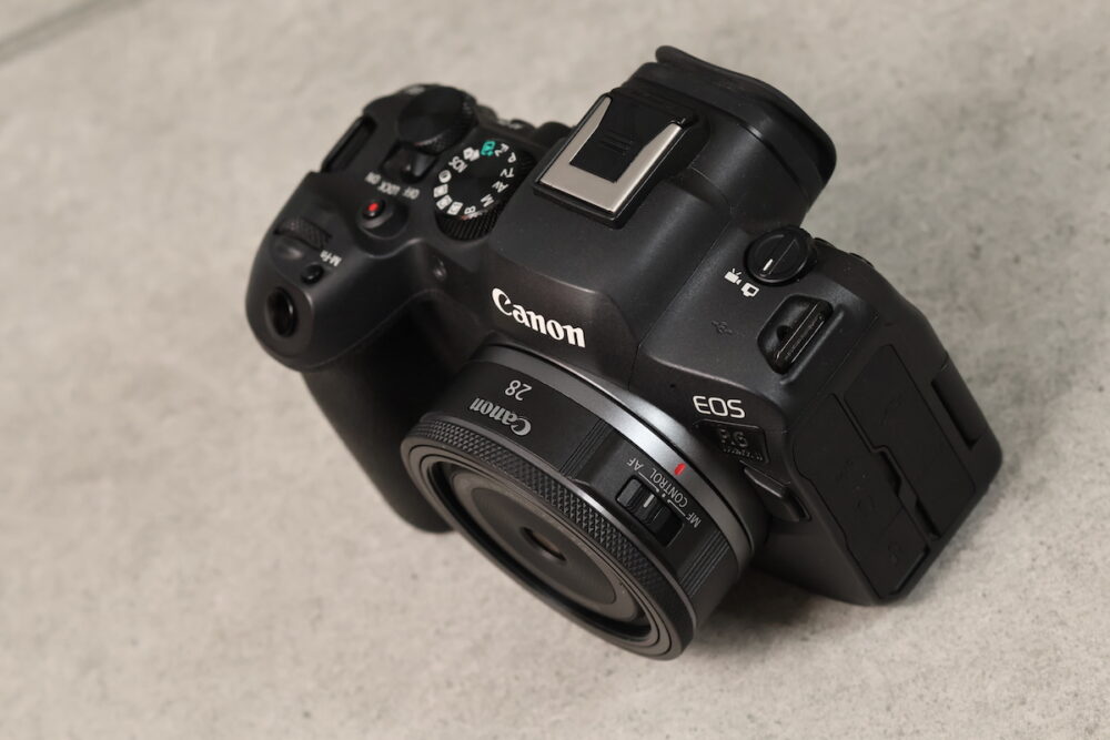キヤノンのEOS Rシリーズをコンパクトに！　パンケーキの魅力【RF28mm F2.8 STM】