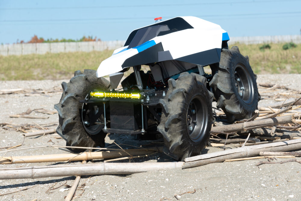 除雪ドローンは、雪国の救世主になるか？【エバーブルーテクノロジーズ】