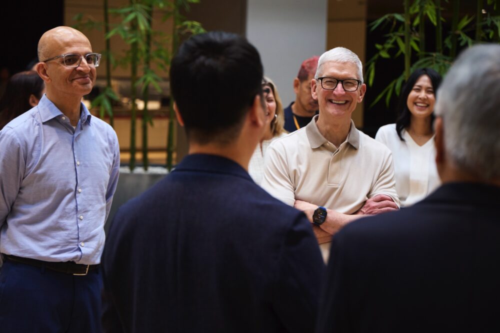 アップルCEOティム・クック、日本の拠点であるApple YTC（横浜テクニカルセンター）を訪問